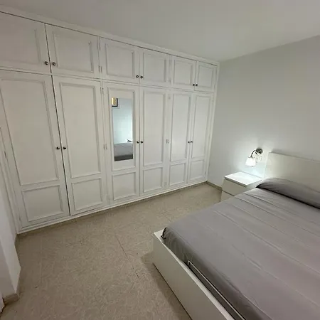 Angel Cristianos Apartment